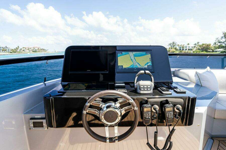 2024 Aquitalia Yachts Flybridge