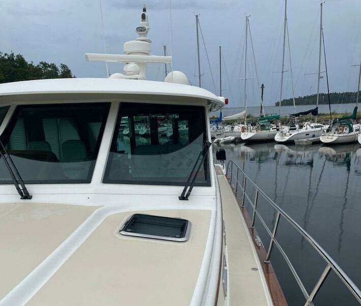 2021 Sabre 58 Salon Express