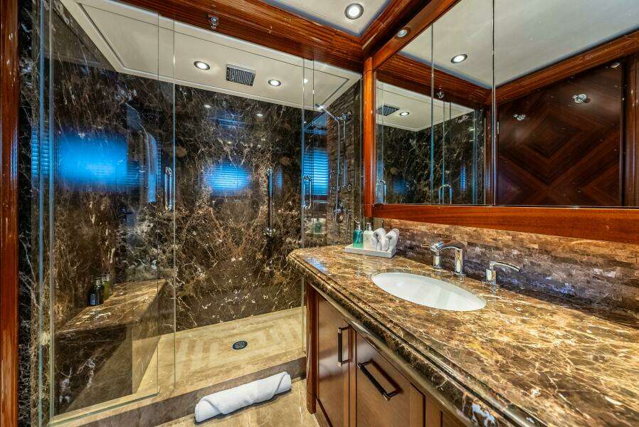 2013 Westport Westport 164