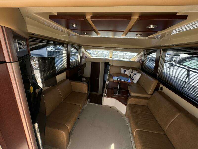 2007 Sea Ray 36 Sedan Bridge