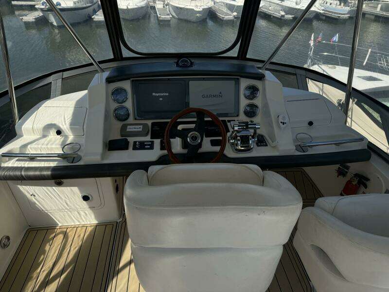 2007 Sea Ray 36 Sedan Bridge