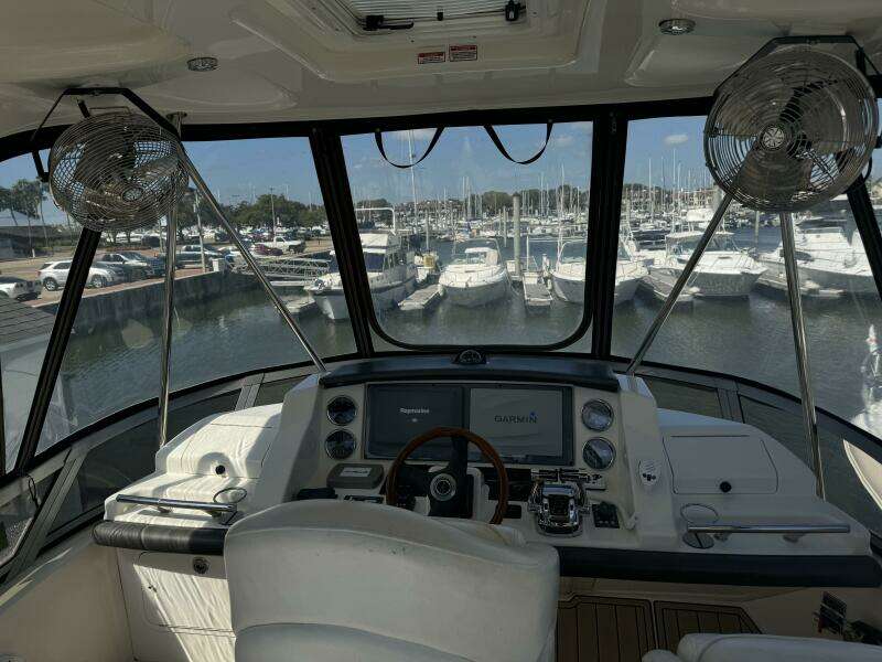 2007 Sea Ray 36 Sedan Bridge