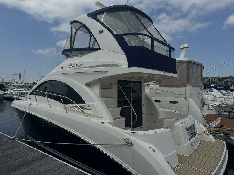 2007 Sea Ray 36 Sedan Bridge