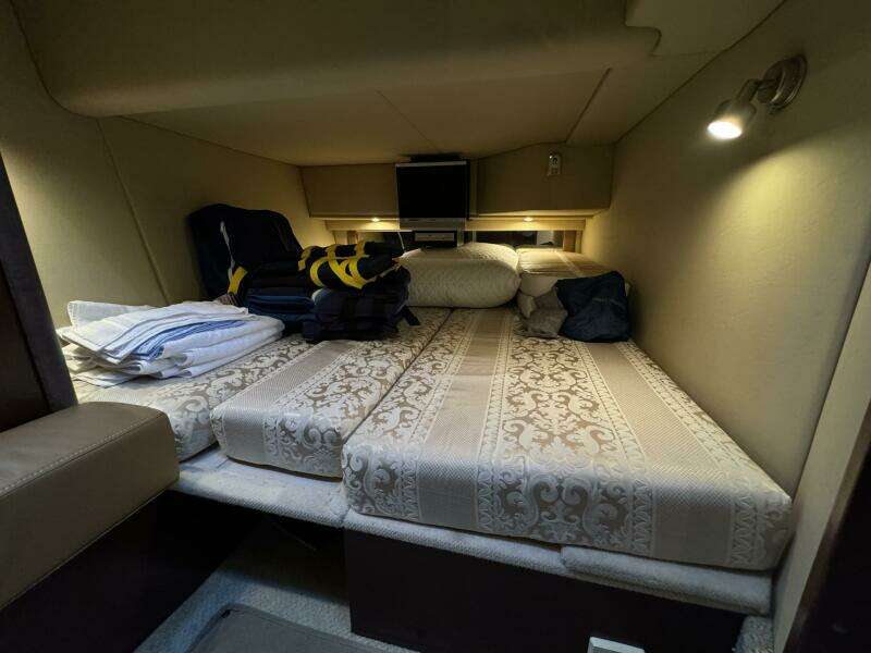 2007 Sea Ray 36 Sedan Bridge