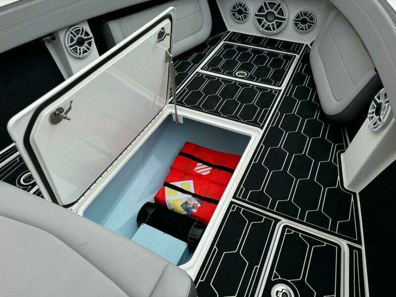 2024 Nor-Tech 392 Super Fish