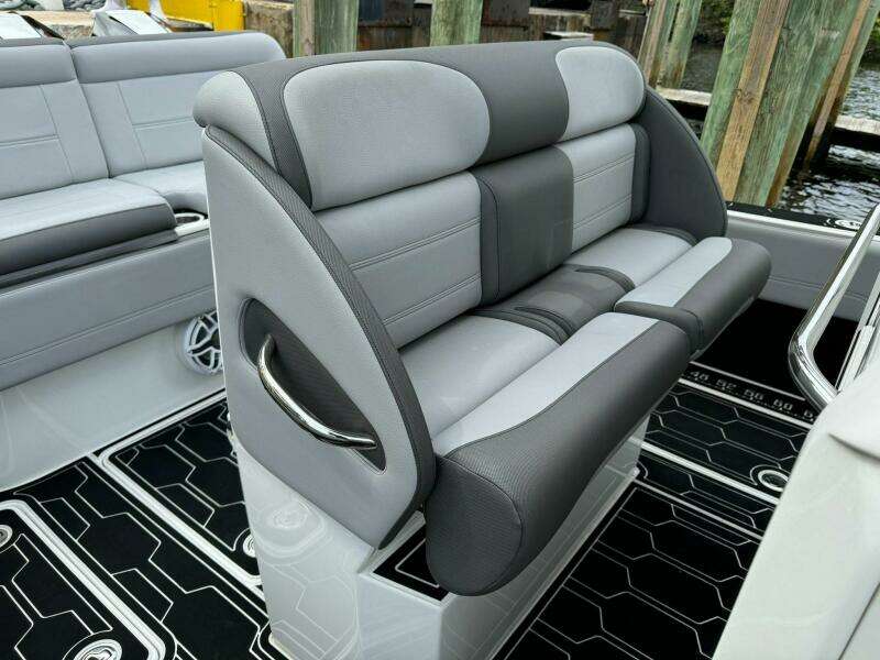 2024 Nor-Tech 392 Super Fish