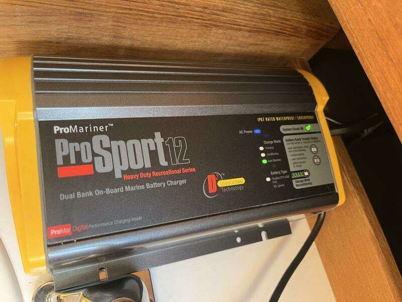 2017 Com-Pac 23 Mk IV