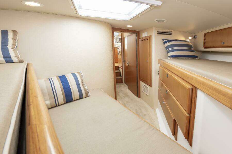 2008 Cabo 43 Convertible