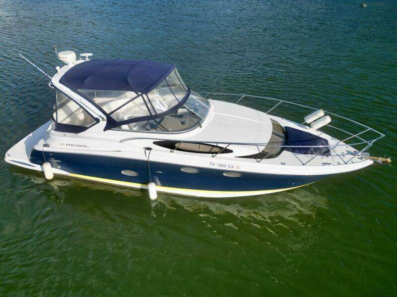 2006 Regal 3360 Window Express