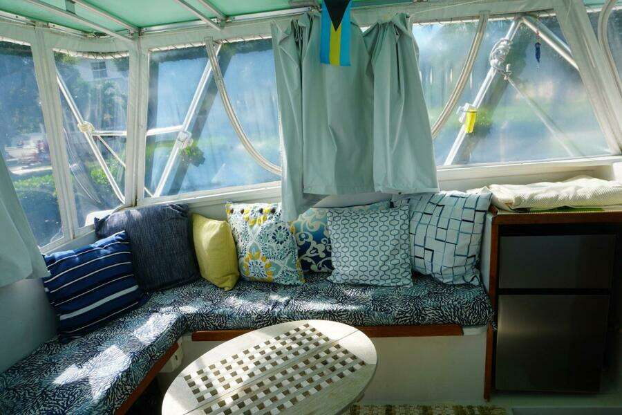 2005 Custom Michael Fritz 34' Pilothouse