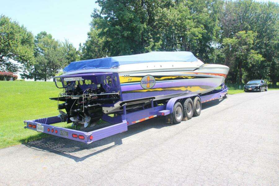 2001 Cigarette Rough Rider