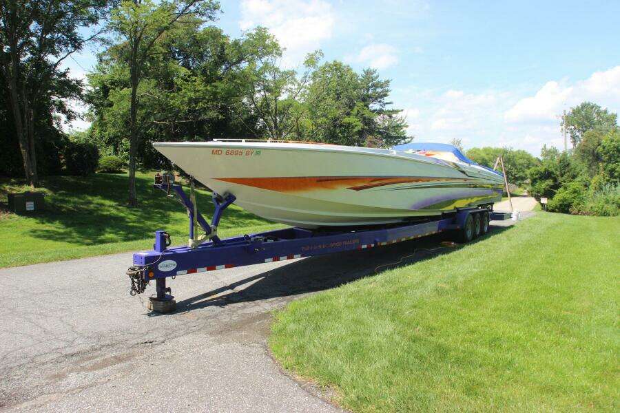 2001 Cigarette Rough Rider