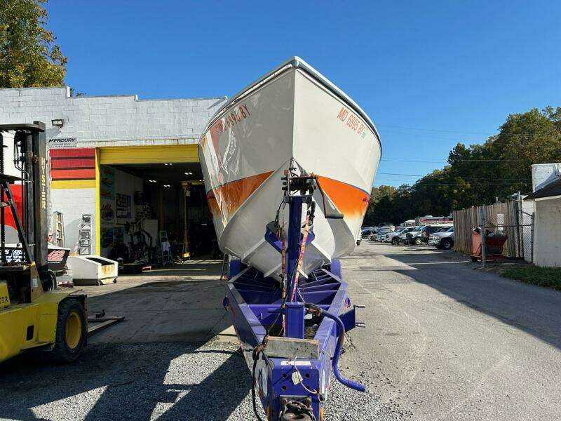 2001 Cigarette Rough Rider