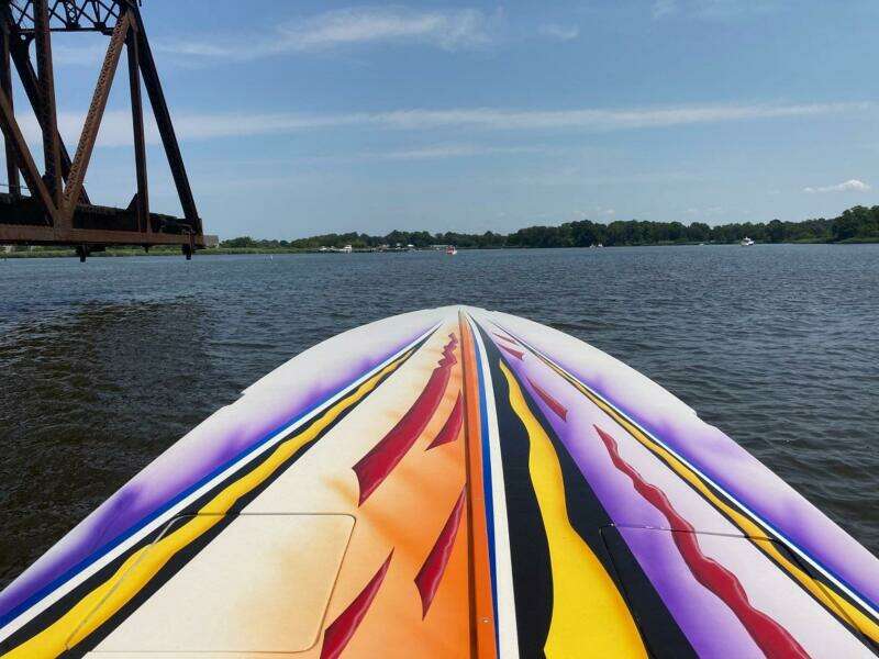 2001 Cigarette Rough Rider