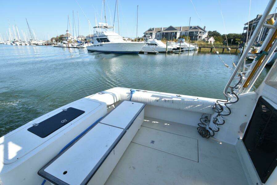 1999 Carolina Classic 28 Express