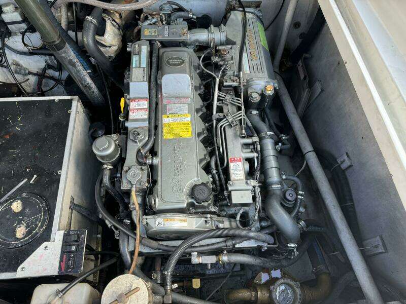 1991 Black Watch 36 Express