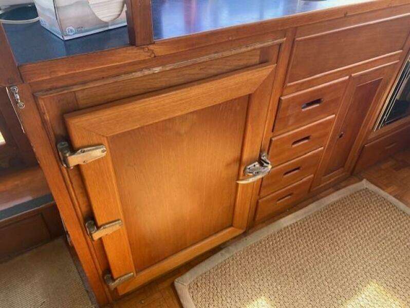 1984 Grand Banks Grand Banks Heritage 42 CL