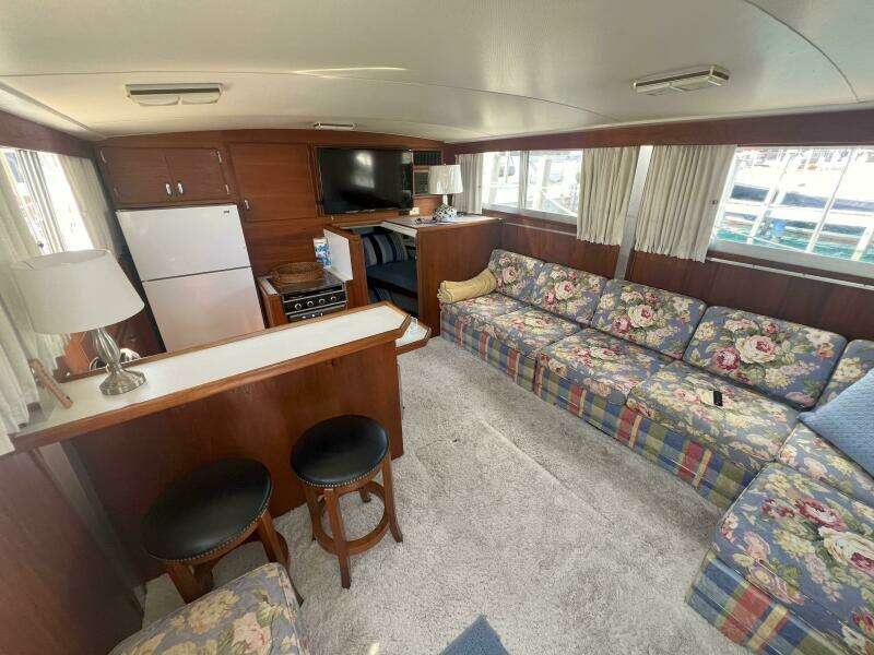 1978 Chris-Craft 410 Motor Yacht