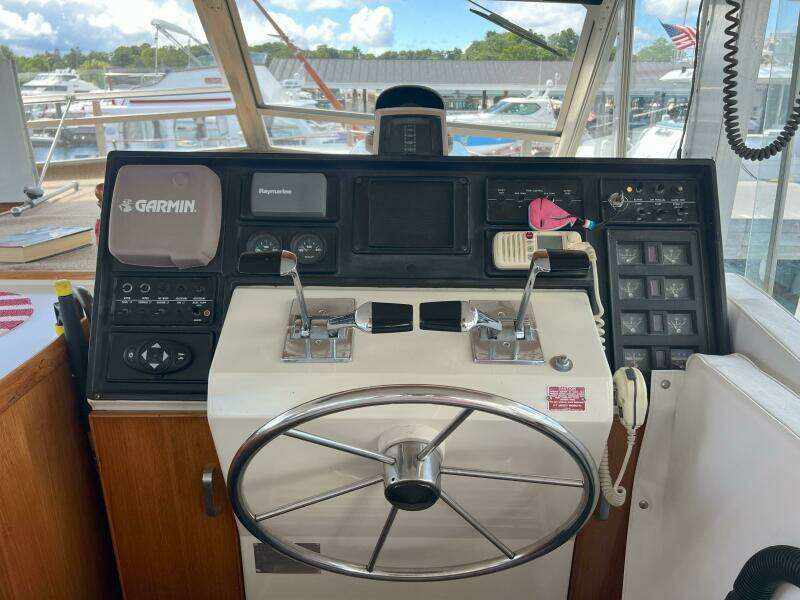 1978 Chris-Craft 410 Motor Yacht