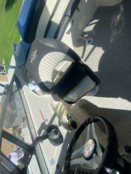 2017 Stingray 21 Stingray