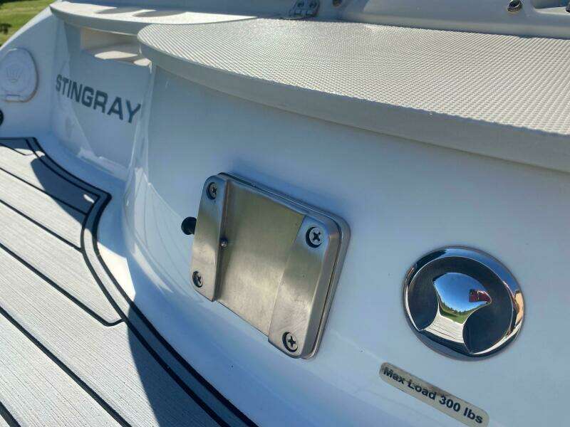 2017 Stingray 21 Stingray