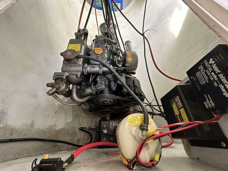 1993 Russell Yachts Crowther