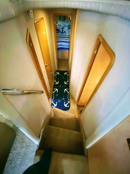 1998 Sea Ray 480 Sedan Bridge