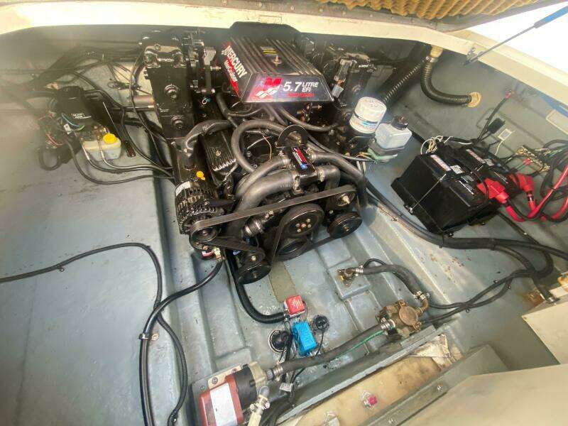 2000 Sea Ray 260 Sundancer