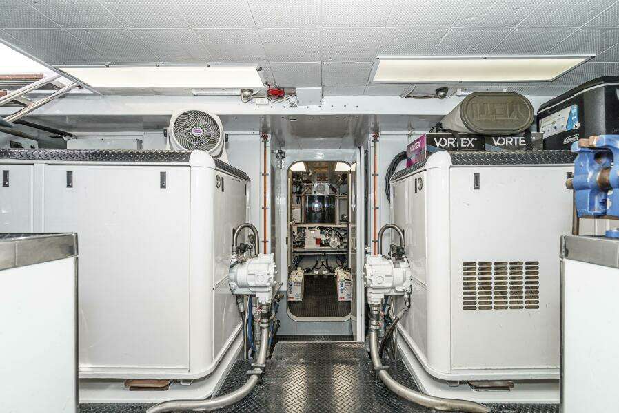 1992 Barattucci Yacht Fisher