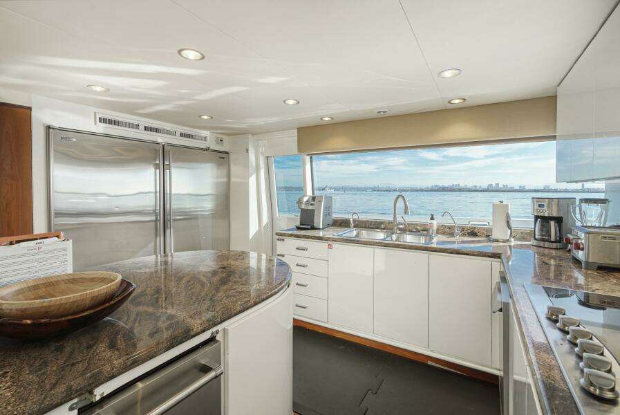 1992 Barattucci Yacht Fisher