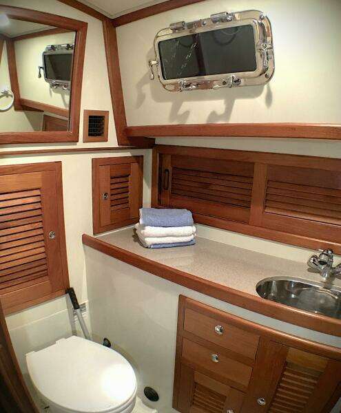 2005 Pacific Seacraft 
