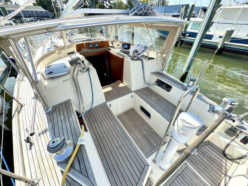 1999 Bowman 48 Aft Cockpit