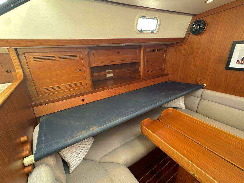 1999 Bowman 48 Aft Cockpit