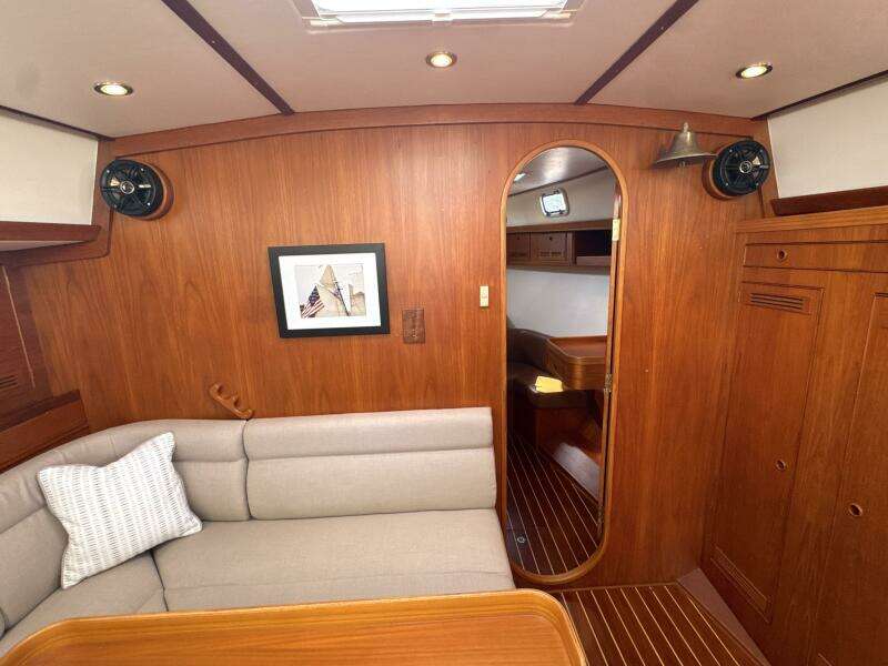 1999 Bowman 48 Aft Cockpit