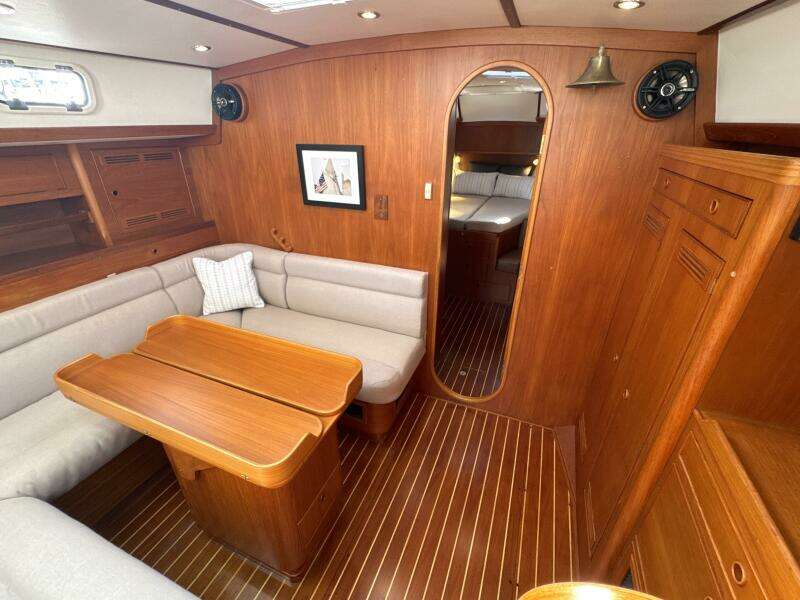 1999 Bowman 48 Aft Cockpit