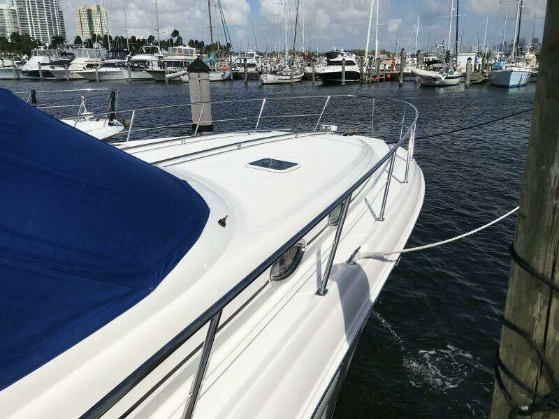 2001 Sea Ray Sun-Dancer