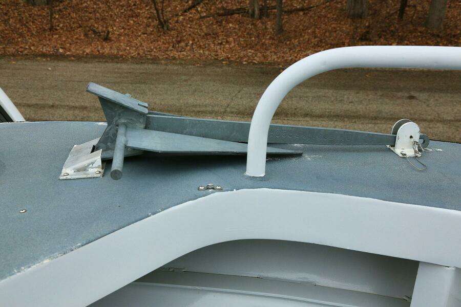 2002 SeaArk 25 V Commander SAMA 365