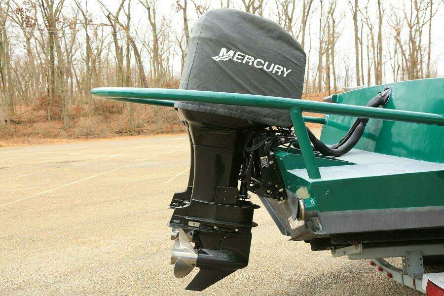 2002 SeaArk 25 V Commander SAMA 365