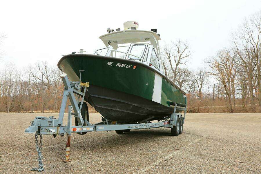 2002 SeaArk 25 V Commander SAMA 365