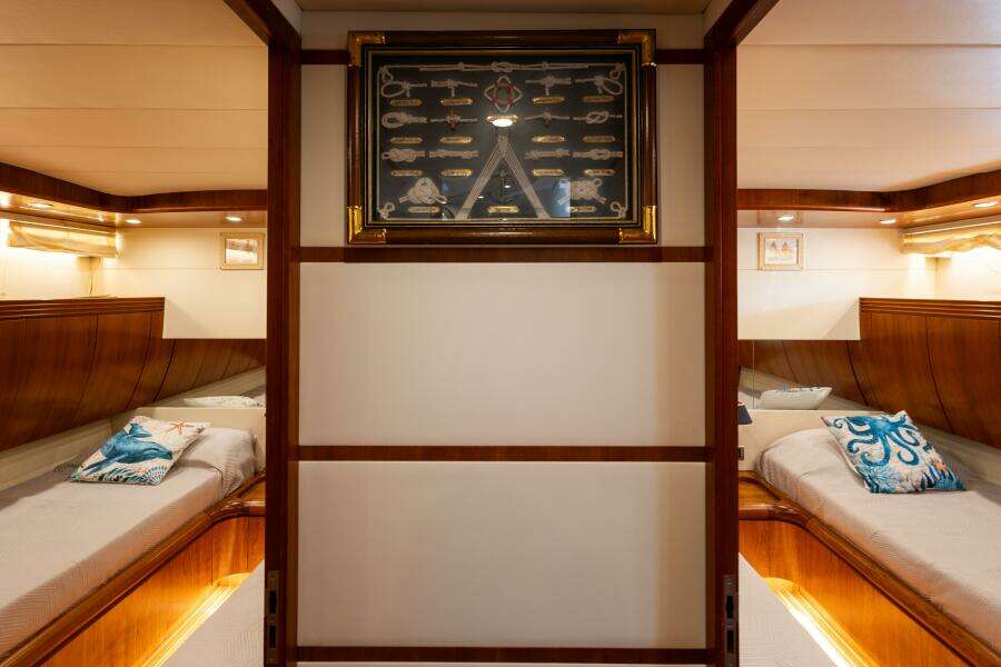 2 x Twin Staterooms