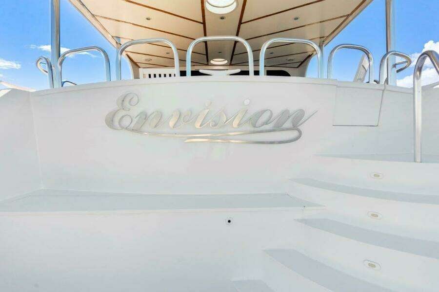 Broward 110 Envision - Transom