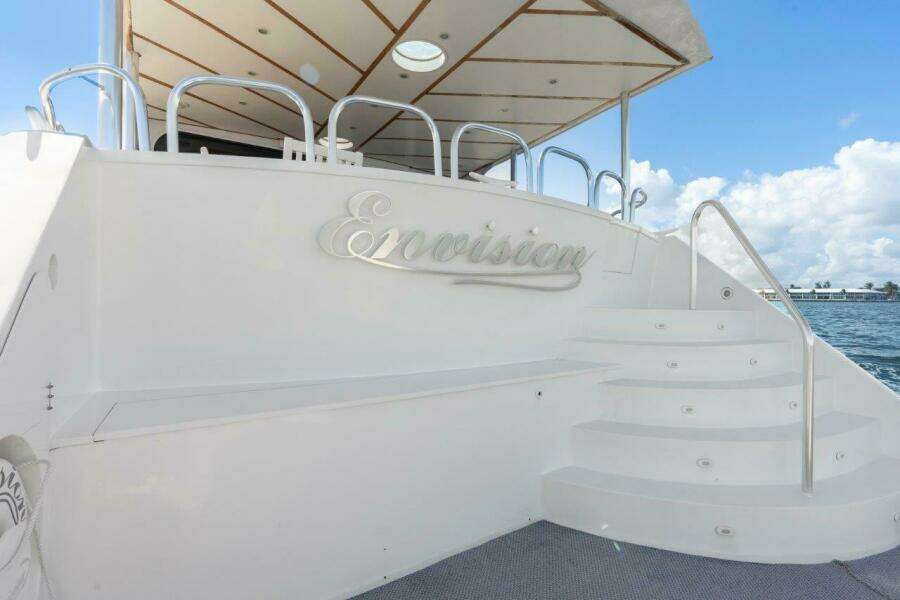 Broward 110 Envision - Transom