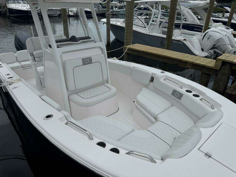 2025 Sea Fox 228 Commander