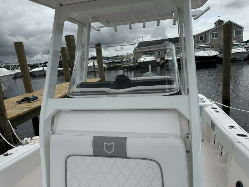 2025 Sea Fox 228 Commander