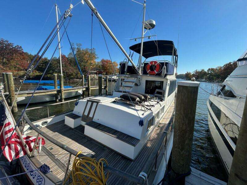 1986 Grand Banks Classic