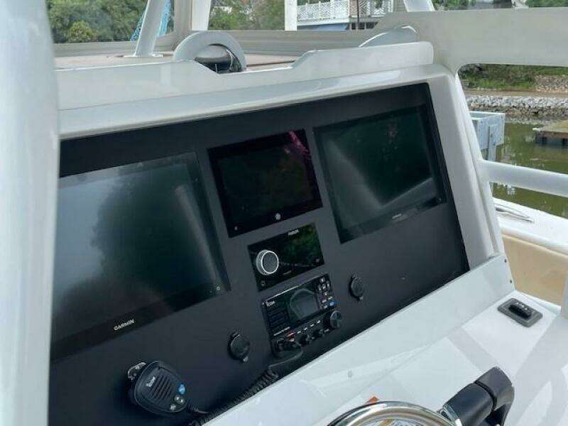 2022 Invincible 36 Open Fisherman