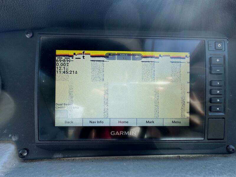 2020 Crownline 264CR