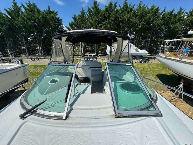 2020 Crownline 264CR