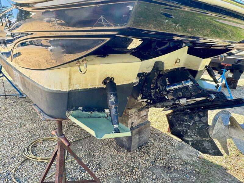 2020 Crownline 264CR