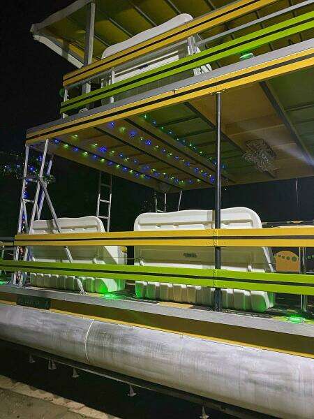 2008 Crest 35 Double Decker